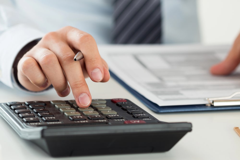 schaumburg il financial advisor law